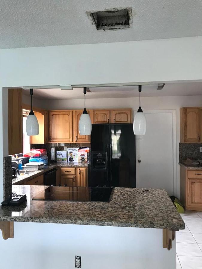 82-10Sw 135Av Villa Miami Eksteriør billede